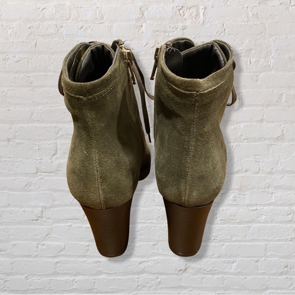 {Barney’s New York} suede lace boots - Picture 4 of 4